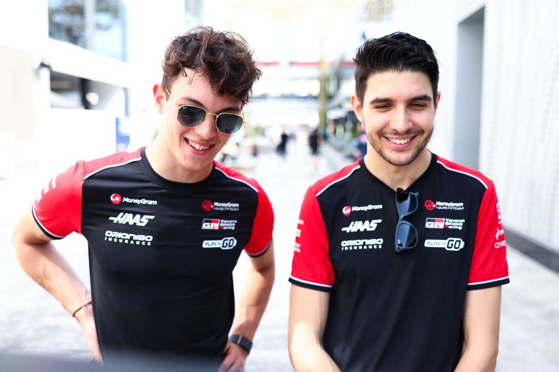 Ollie Bearman and Esteban Ocon, Haas, F1